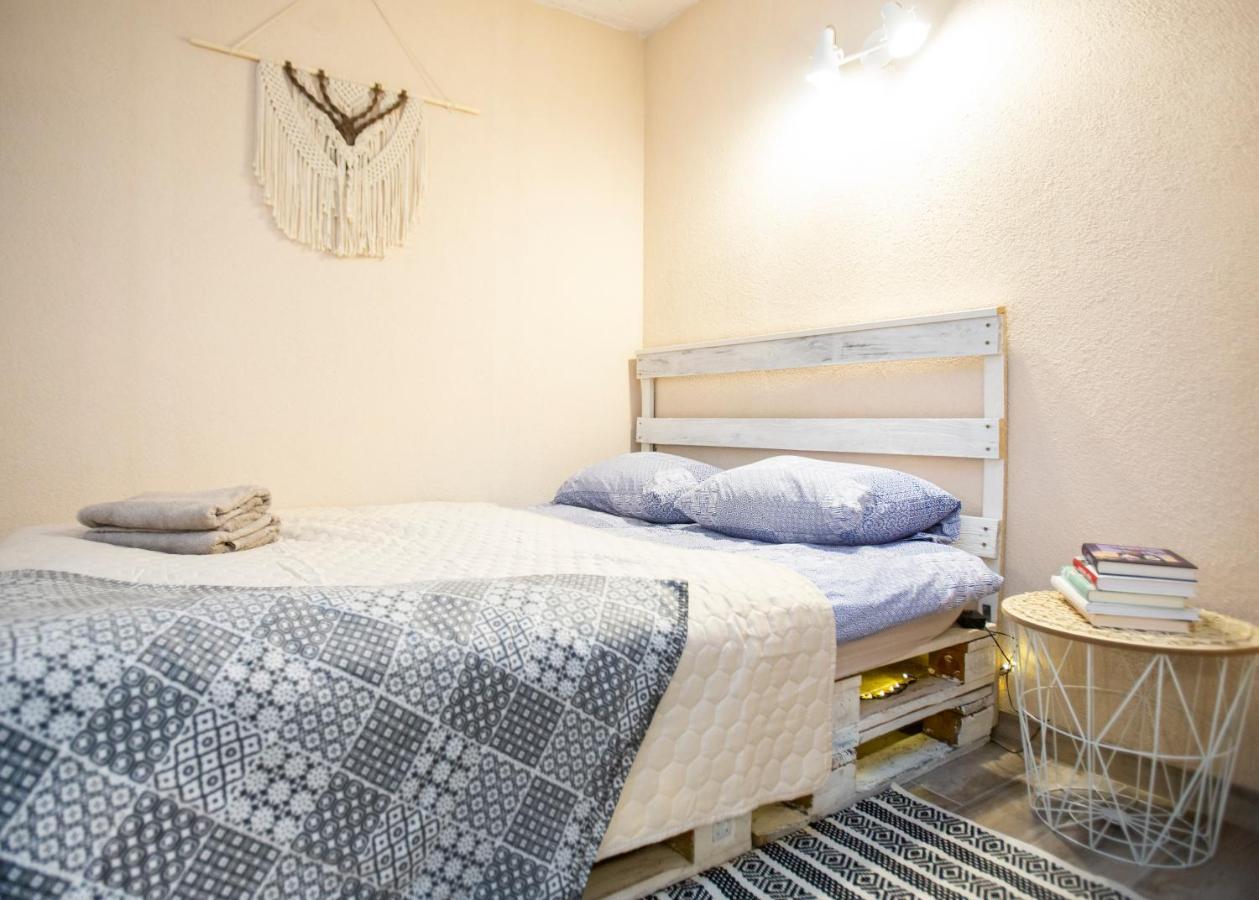 Apartment In Garage With Free Parking Каунас Экстерьер фото