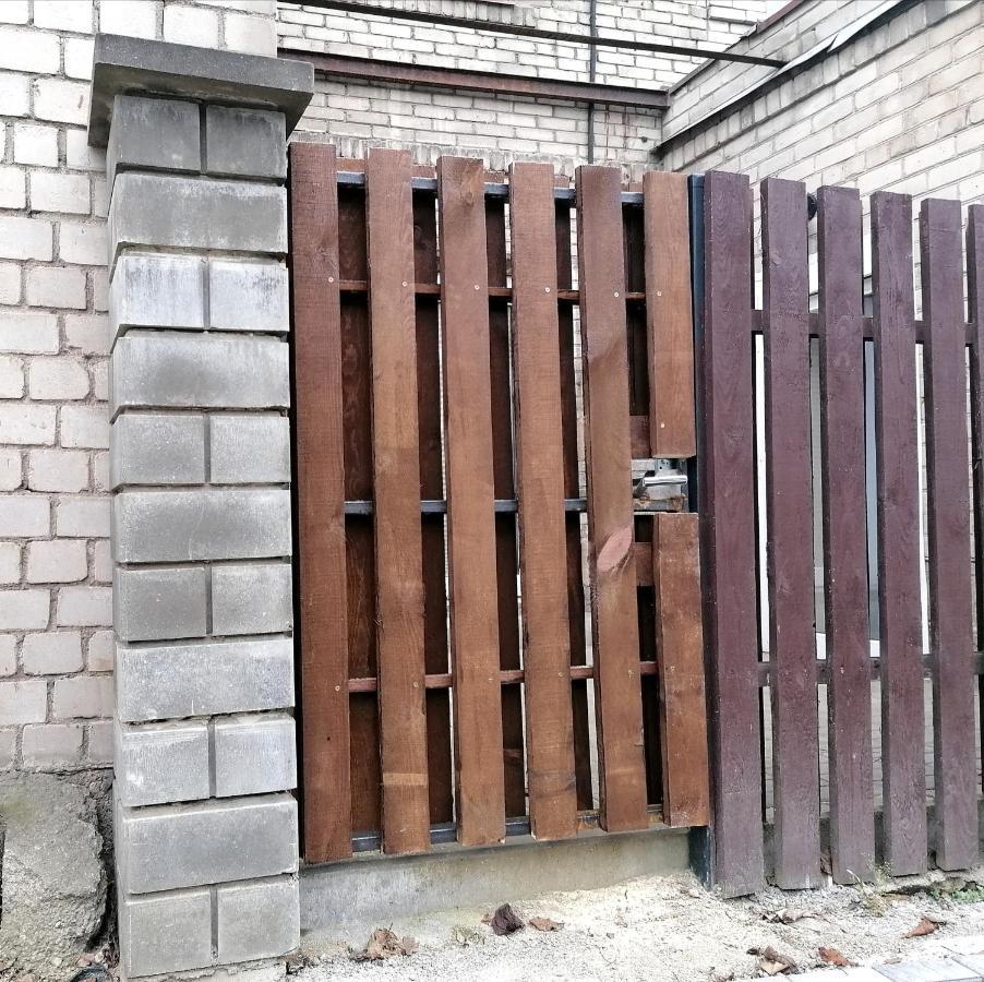 Apartment In Garage With Free Parking Каунас Экстерьер фото